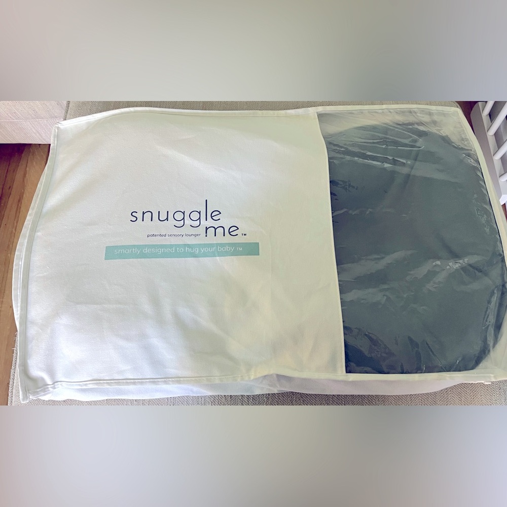 Snuggle Me Organic Emerald/forest green color